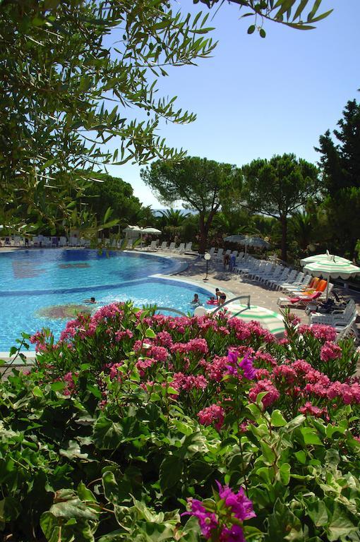 Brancaleone Hotel Villaggio Club Altalia Residence المظهر الخارجي الصورة