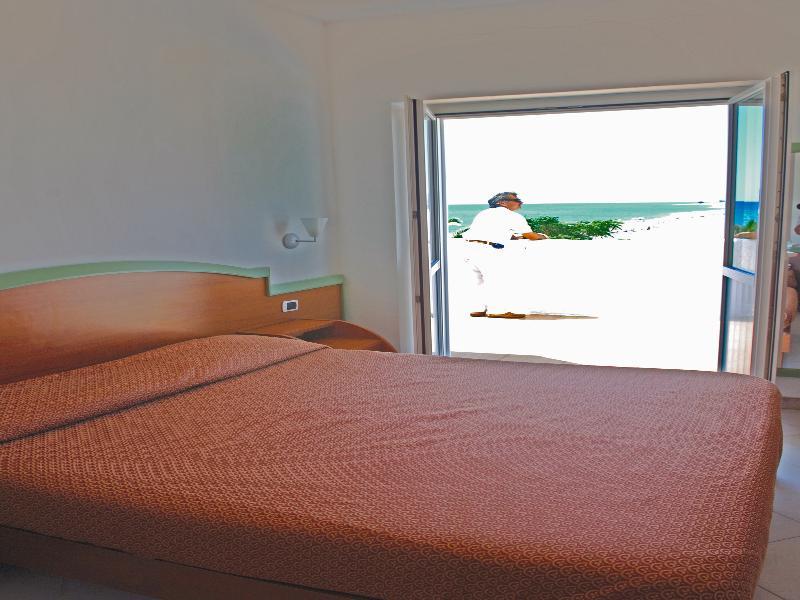 Brancaleone Hotel Villaggio Club Altalia Residence المظهر الخارجي الصورة